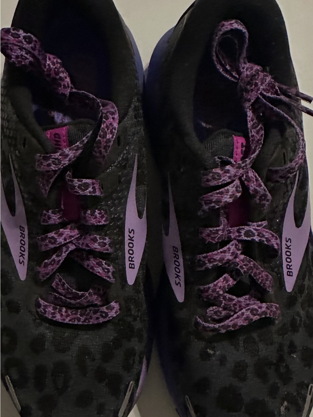 Brooks Women's Empower Black and Purple Leopard-Accent Running Shoes